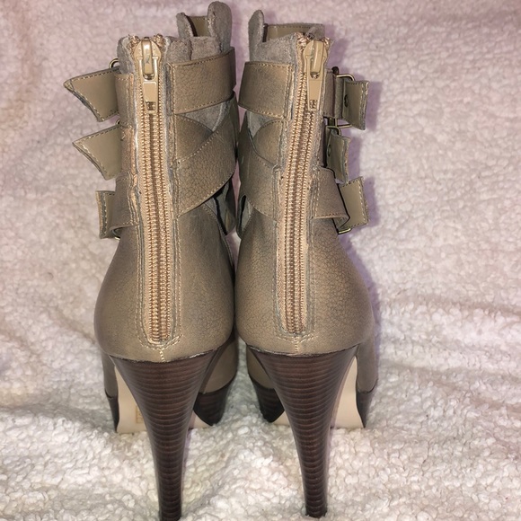 New Rosalie Bebe platform booties size 10 - Picture 5 of 8